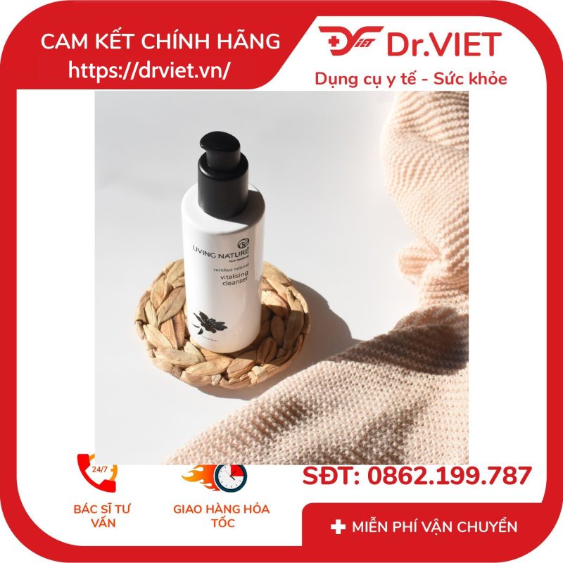 Alternative view of Sữa rửa mặt da khô Living Nature Vitalising Cleanser 120ml