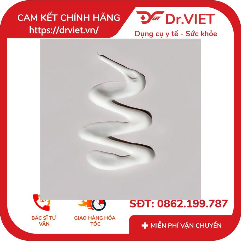 Sữa rửa mặt cho da nhạy cảm Sensitive Cleanser 100ml