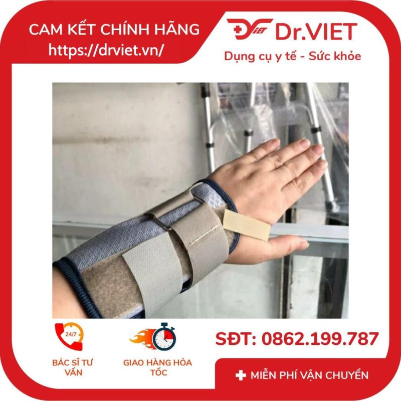 Nẹp cẳng tay dài trái phải GiaHu-007 là dụng cụ giúp cố định chấn thương gãy xương, bong gân cẳng tay, cổ tay và bàn tay, phù hợp cả tay trái và phải, hỗ trợ sơ cứu chăm sóc chấn thương. 12 Nẹp cẳng tay dài trái phải GiaHu-007 là dụng cụ giúp cố định chấn thương gãy xương, bong gân cẳng tay, cổ tay và bàn tay, phù hợp cả tay trái và phải, hỗ trợ sơ cứu chăm sóc chấn thương.